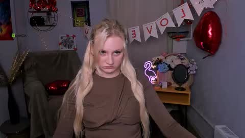 Snapshot of madam_ulis chatting on February 2026 01:40:01 PM Ulis online show from February 2026 01:40:01 PM