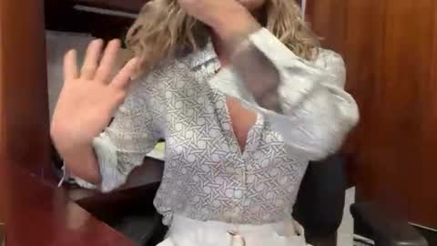 madame_andi online show from June 2026 12:05:02 PM