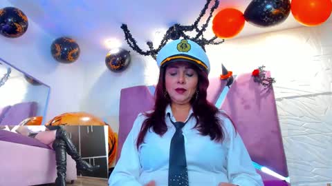 Snapshot of madame_angelic_ chatting on October 2025 03:49:02 AM ANGELIC online show from October 2025 03:49:02 AM