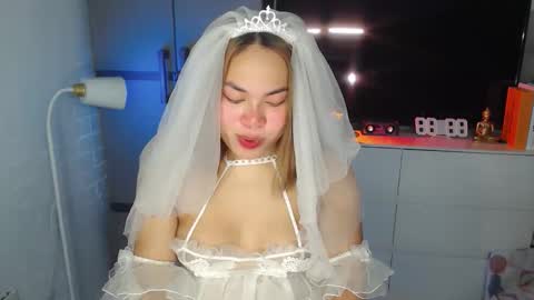 Ivy online show from March 2026 05:33:02 AM