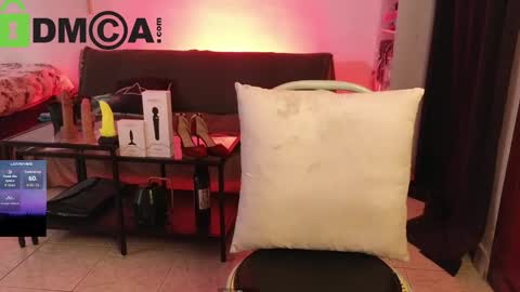 Madame La online show from September 2025 01:27:01 PM