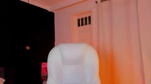  madame lilith  online show from October 2025 11:50:01 AM