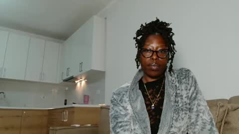 YourMadamIndigo online show from February 2026 06:55:02 PM