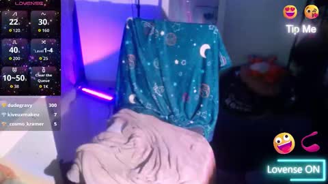 Snapshot of madcatberry chatting on October 2025 05:08:01 AM alex online show from October 2025 05:08:01 AM