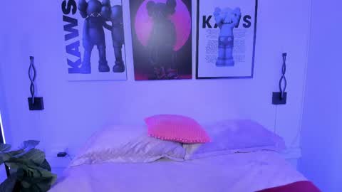 Maddierosee online show from March 2026 03:33:01 AM