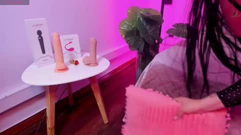 Maddierosee online show from March 2026 07:52:01 PM