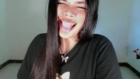 Im ZY DONT FORGET TO FOLLOW ME - online show from February 2025 03:40:01 PM