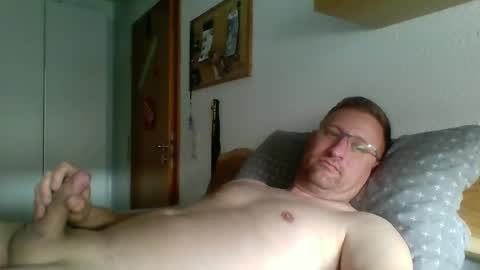 Snapshot of maddin8891 chatting on June 2026 11:26:02 AM Maddin online show from June 2026 11:26:02 AM