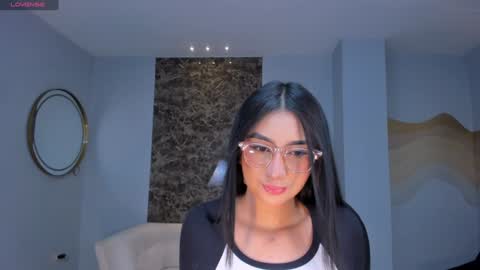 Snapshot of maddisonlowe chatting on January 2025 04:12:01 AM Maddison online show from January 2025 04:12:01 AM