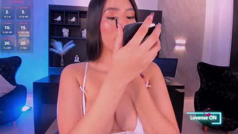 Snapshot of maddisonlowe chatting on September 2025 03:52:01 AM Maddison online show from September 2025 03:52:01 AM