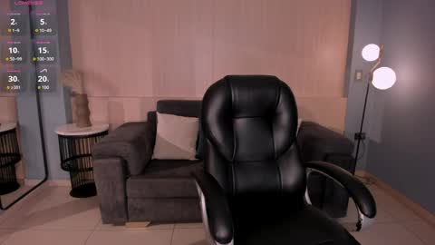 Snapshot of maddisontaylor chatting on March 2026 06:51:01 PM Maddison online show from March 2026 06:51:01 PM