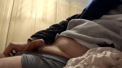 Snapshot of maddogg17 chatting on December 2025 12:21:02 PM maddogg17 online show from December 2025 12:21:02 PM