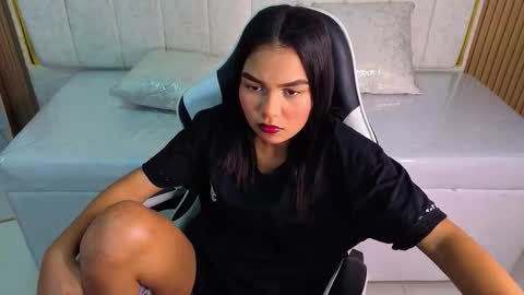 maddy_danson_tx online show from February 2026 12:31:01 PM