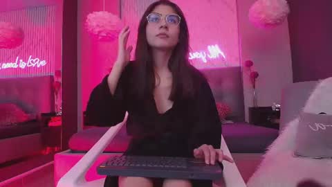 maddy_kind online show from July 2026 03:56:02 AM