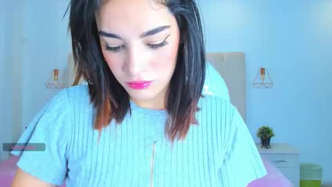 Maddy online show from October 2025 04:10:02 AM