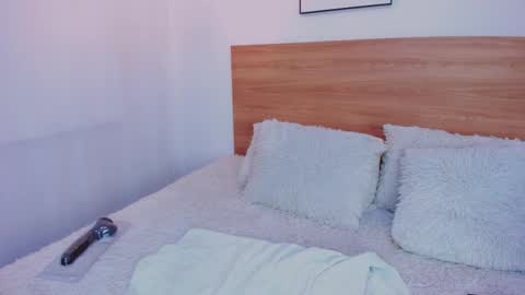 Snapshot of maddycrofft chatting on September 2025 11:21:02 AM Maddy Crofft online show from September 2025 11:21:02 AM