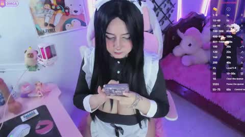 Snapshot of maddyfoox chatting on November 2025 02:17:01 PM Maddy Foox online show from November 2025 02:17:01 PM