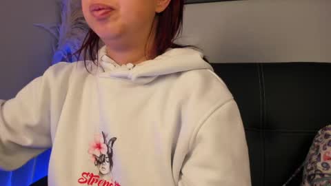 Madelaine  online show from May 2026 10:31:02 AM
