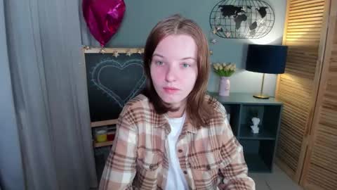 Snapshot of madelaines chatting on September 2025 08:39:02 AM madelaines online show from September 2025 08:39:02 AM
