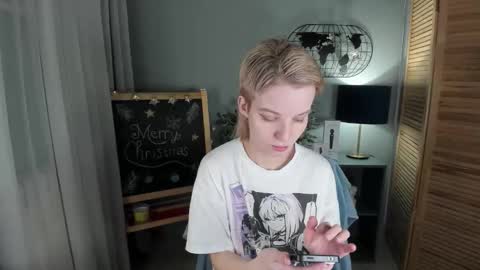 madelaines online show from December 2025 08:43:01 AM