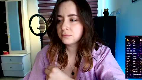 Snapshot of madelamee chatting on May 2026 05:23:02 PM madelamee online show from May 2026 05:23:02 PM