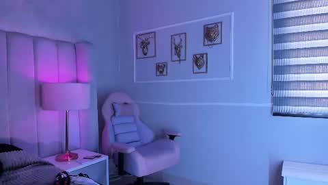 Madeleyn  online show from August 2026 08:11:01 PM