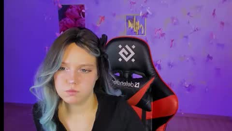 Madeline online show from December 2025 08:39:01 PM