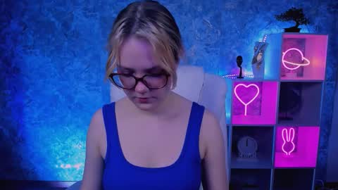 Madeline online show from March 2026 08:36:02 PM