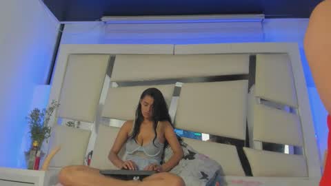 Snapshot of madeline_js chatting on October 2025 03:59:02 AM madeline_js online show from October 2025 03:59:02 AM