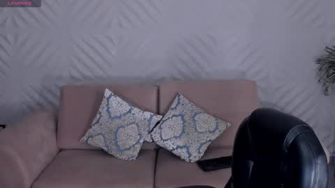 Madeline online show from January 2026 08:41:01 AM