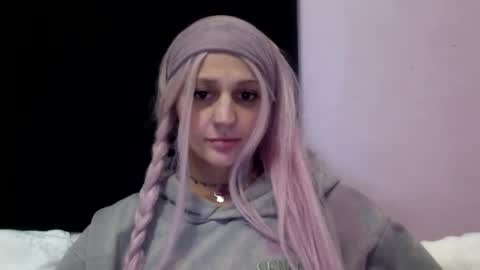 madeline online show from February 2026 06:23:02 AM