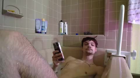 Snapshot of madeofstarrdust chatting on February 2026 12:25:01 AM Connor Starr online show from February 2026 12:25:01 AM