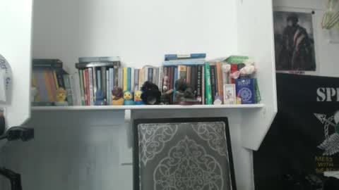 Snapshot of madfeather chatting on October 2025 07:51:01 PM Letty online show from October 2025 07:51:01 PM