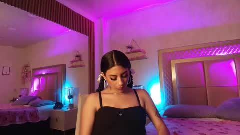 madhison_5 online show from May 2026 02:36:02 PM