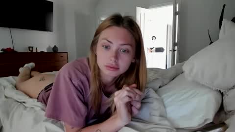 mari rose online show from April 2026 03:37:01 PM