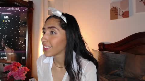 Madelein online show from December 2024 10:17:02 AM