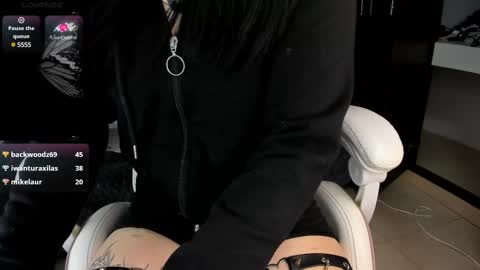 Snapshot of madison_jacksonn chatting on March 2025 10:39:02 PM madison_jacksonn online show from March 2025 10:39:02 PM