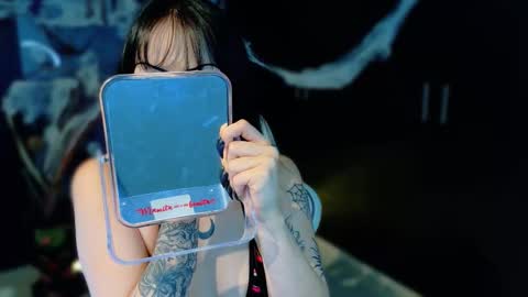 Snapshot of madison_jacksonn chatting on October 2025 09:23:02 PM madison_jacksonn online show from October 2025 09:23:02 PM