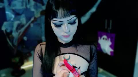 Snapshot of madison_jacksonn chatting on October 2025 09:35:02 PM madison_jacksonn online show from October 2025 09:35:02 PM