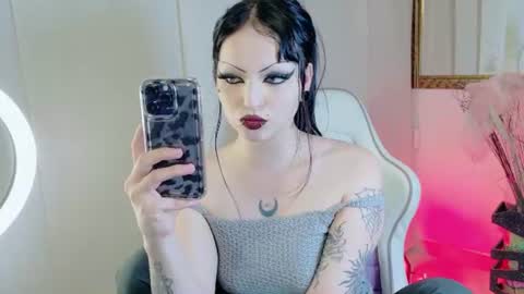 madison_jacksonn online show from June 2026 09:17:01 PM