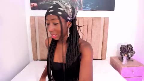 Snapshot of madison_mooney chatting on October 2025 12:13:02 PM Madison online show from October 2025 12:13:02 PM