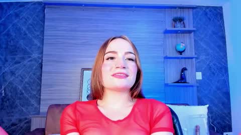 Snapshot of madisonanngel chatting on October 2025 08:39:01 PM Madison Angel online show from October 2025 08:39:01 PM