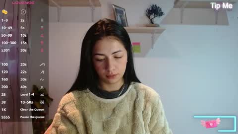 Snapshot of madisoncambel chatting on December 2024 12:55:02 PM Madison Cambel online show from December 2024 12:55:02 PM