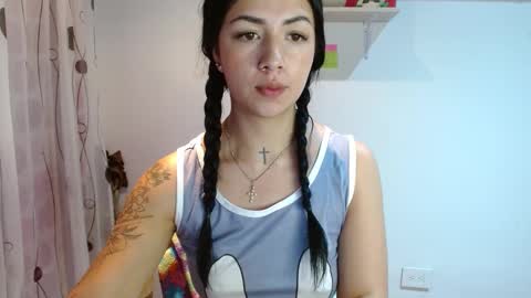 Snapshot of madisoncambel chatting on December 2024 05:20:01 AM Madison Cambel online show from December 2024 05:20:01 AM