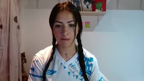 Snapshot of madisoncambel chatting on February 2025 02:06:02 AM Madison Cambel online show from February 2025 02:06:02 AM