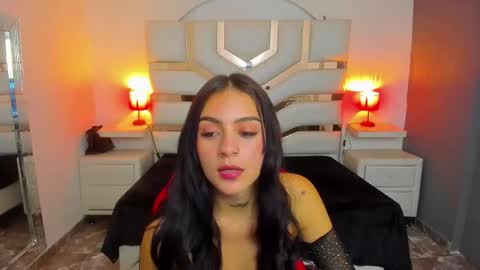 Snapshot of madisoncarzon chatting on October 2025 07:44:02 PM Madison Carzon online show from October 2025 07:44:02 PM