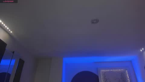 Maddi Collins online show from May 2026 08:25:01 PM