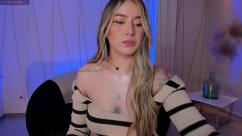 Maddi Collins online show from May 2026 11:26:02 AM
