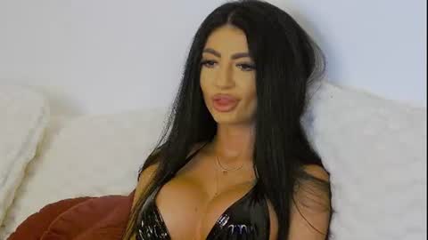 Madison online show from June 2026 01:57:02 PM