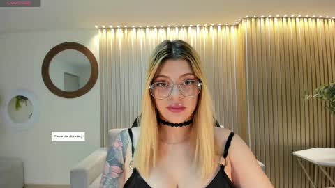 Madison Kane online show from April 2026 11:19:02 AM